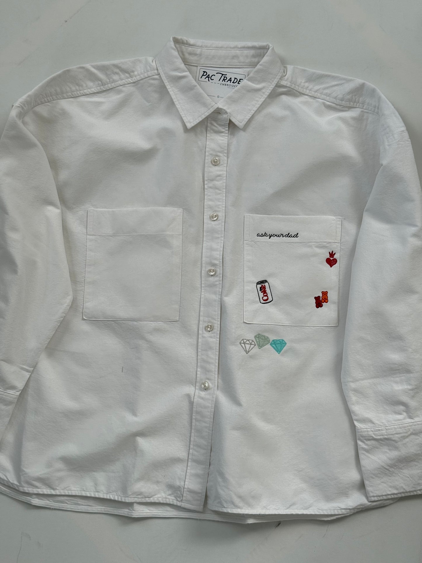 Women's M.I.Y.O. “Mom” Motif Button Down