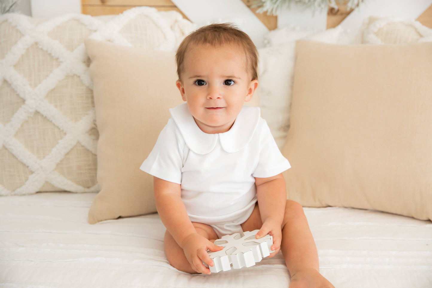 Baby Short Sleeve Peter Pan Collar Bodysuit