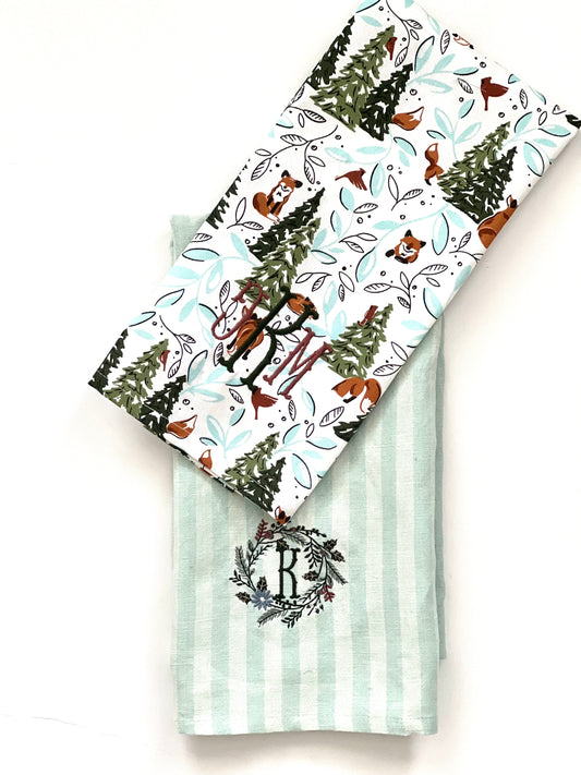 Set of 2 Winter Kitchen Towels