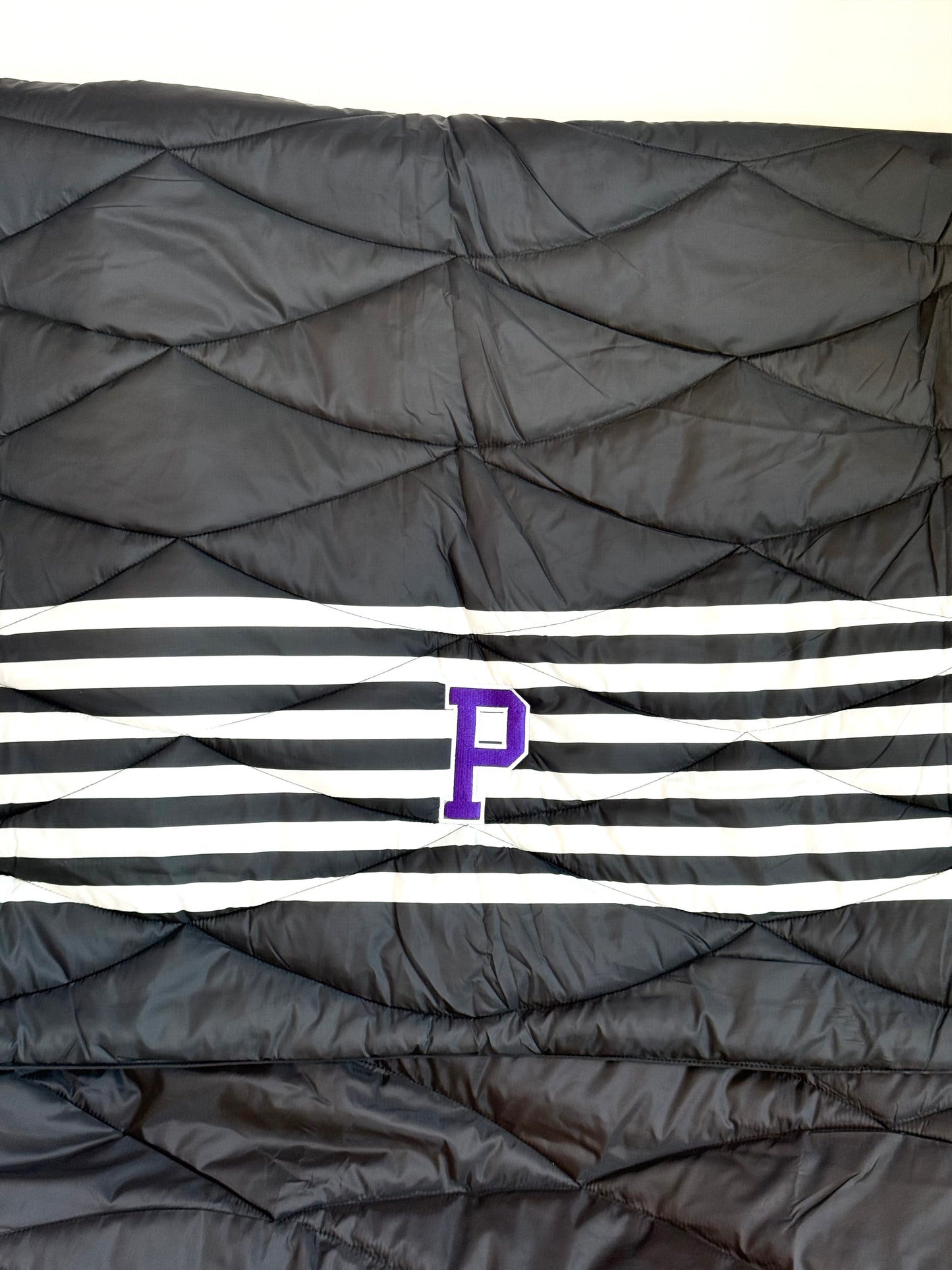 Phuture Phantoms Packable Outdoor Puffer Blanket with Travel Pouch