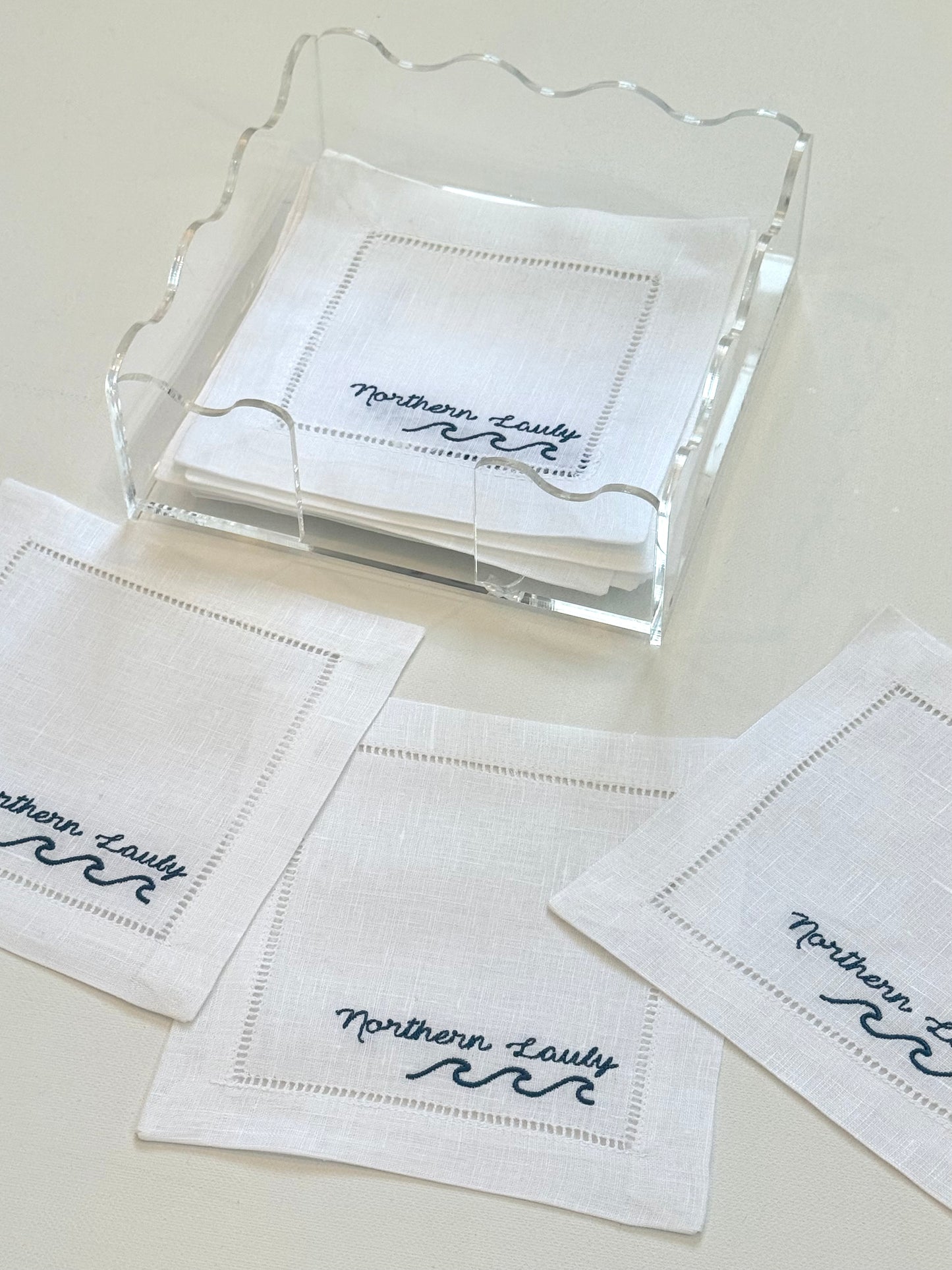 13 Reusable Linen Cocktail Napkins with Scalloped Acrylic Tray Set